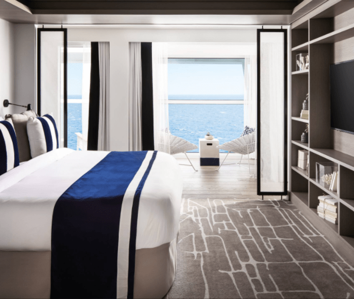 Celebrity Cruises Sihouette Penthouse Suite 1.png
